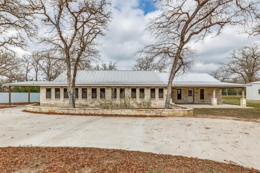 1415 E Highway 90, Luling, TX 78648 - Image #3
