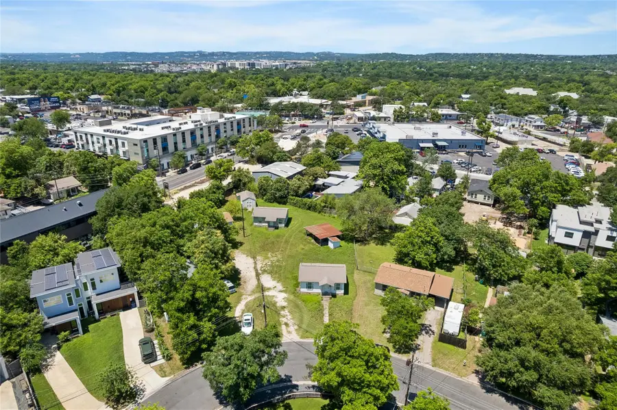 4904 Lynndale Dr, Austin, TX 78756 - #2