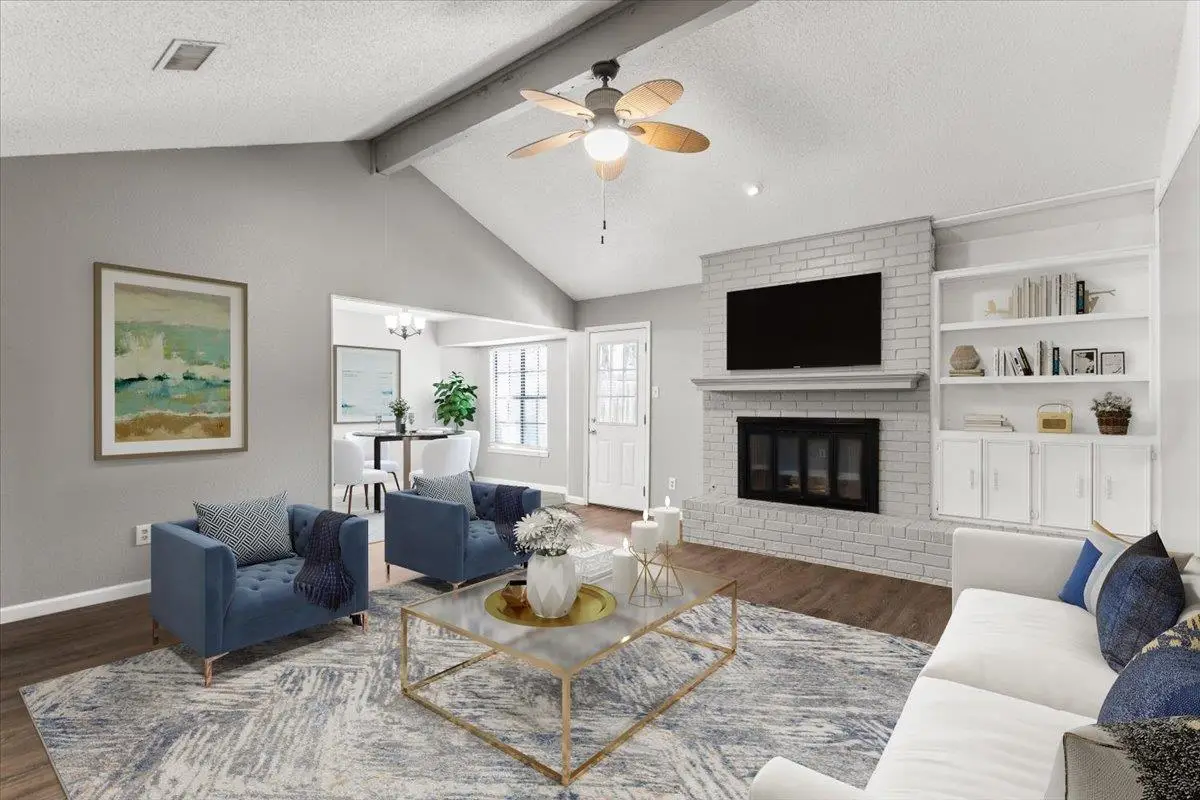 12103 Wycliff Ln, Austin, TX 78727 - Image #1