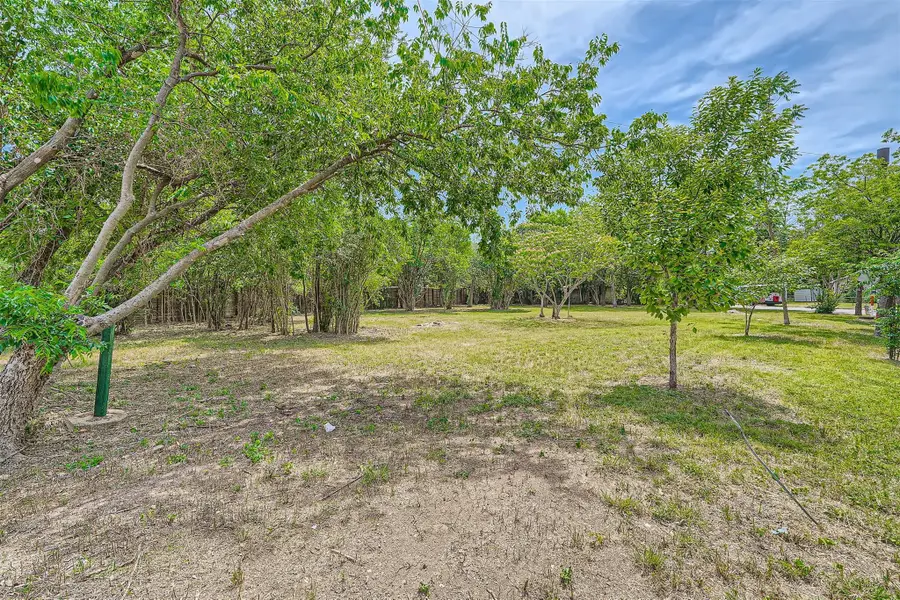 401 Oak Plz, Austin, TX 78753 - Image #3