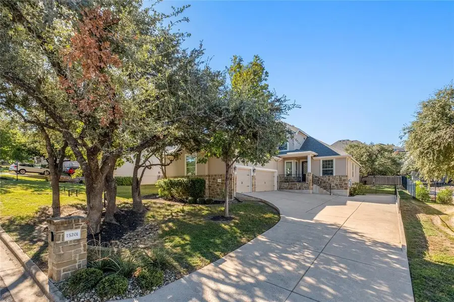 15201 Joseph Dr, Lakeway, TX 78734 - #3