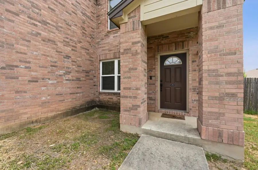 229 Capistrano Dr, San Marcos, TX 78666 - #2