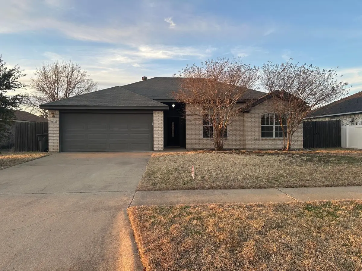 4211 Breckenridge Dr, Killeen, TX 76542 - #1