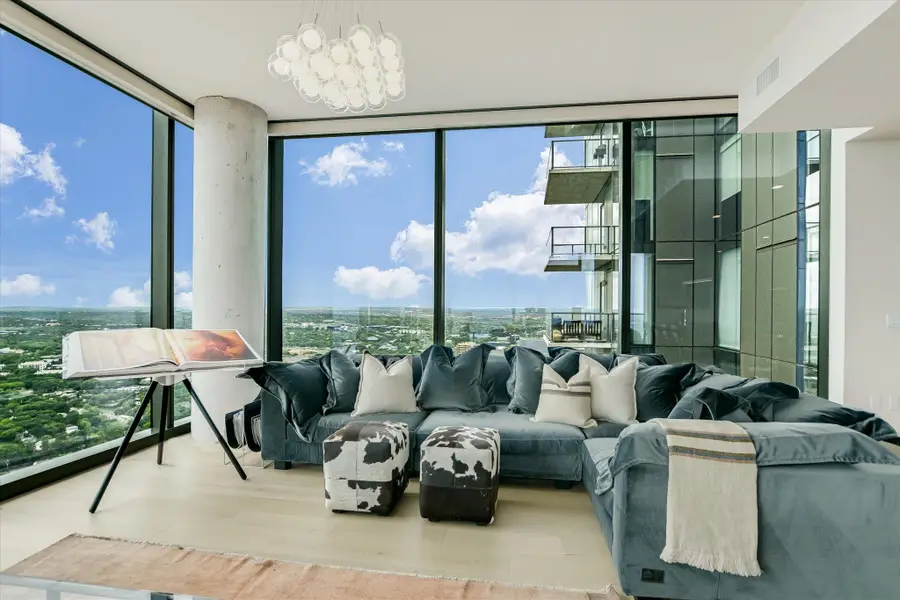 44 East Ave #3906, Austin, TX 78701 - Image #2