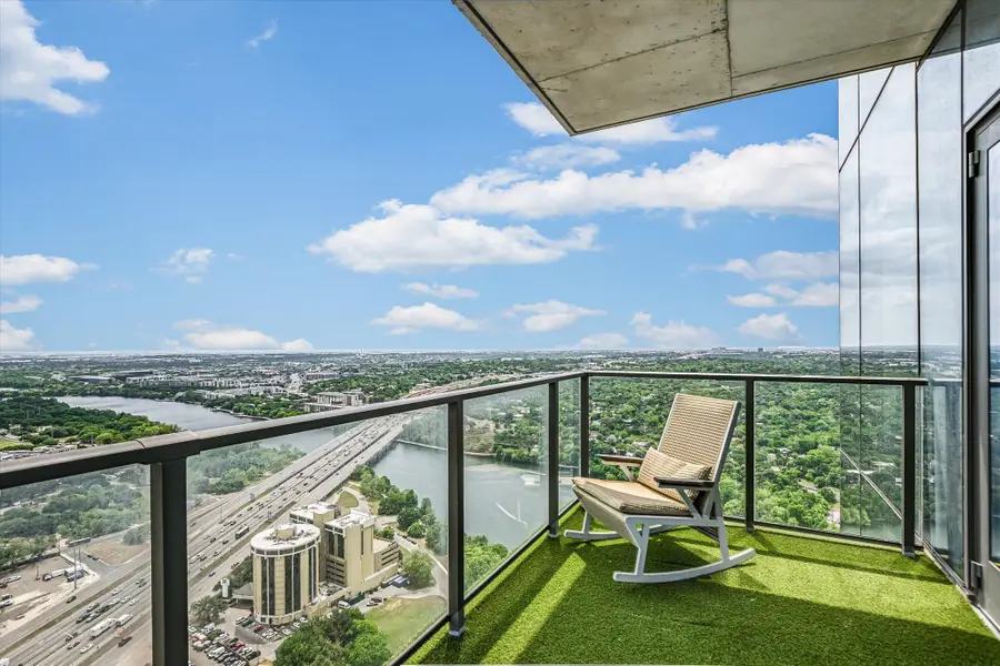 44 East Ave #3906, Austin, TX 78701 - Image #3