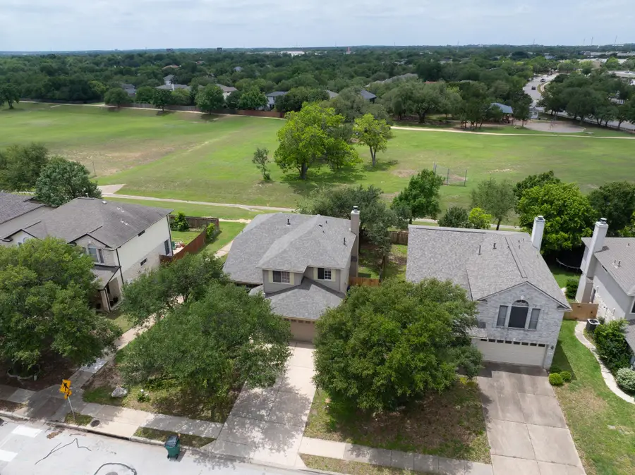 725 Leann Ln, Cedar Park, TX 78613 - #2