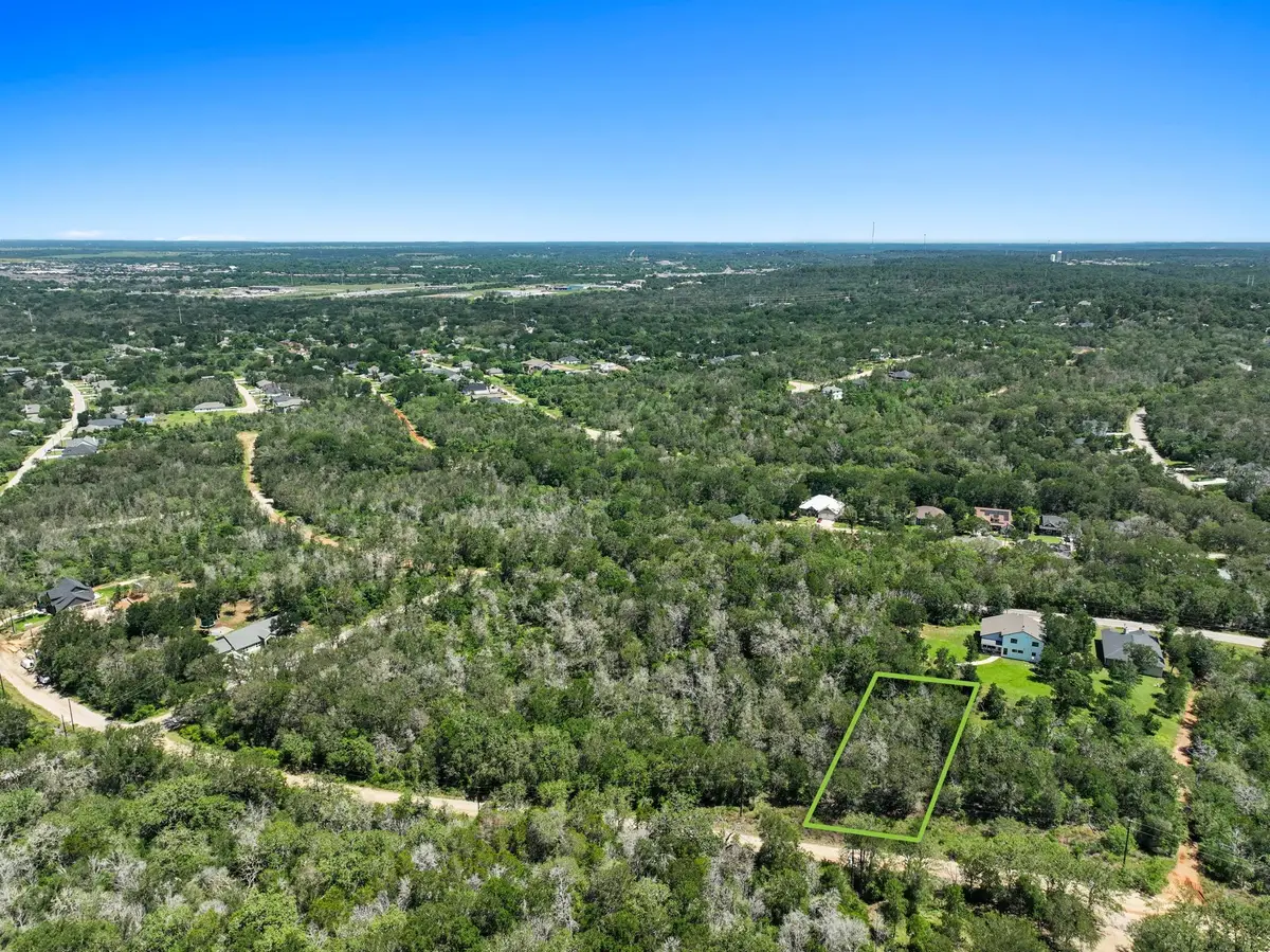 242 Bali Hai Ln, Bastrop, TX 78602 - #1