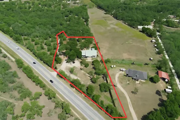 2777 Highway 21 W, Dale, TX 78616