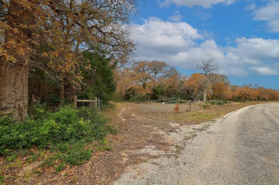 1563 County Road 312 Rd, Thrall, TX 76578 - Image #3