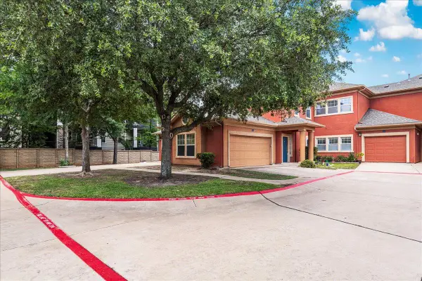 2900 S Lakeline Blvd #124, Cedar Park, TX 78613