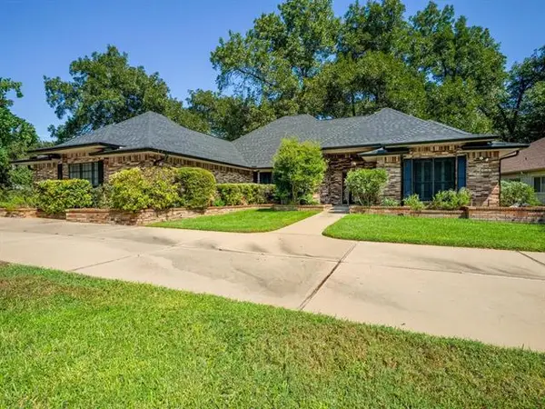 279 Quail St, Meadowlakes, TX 78654