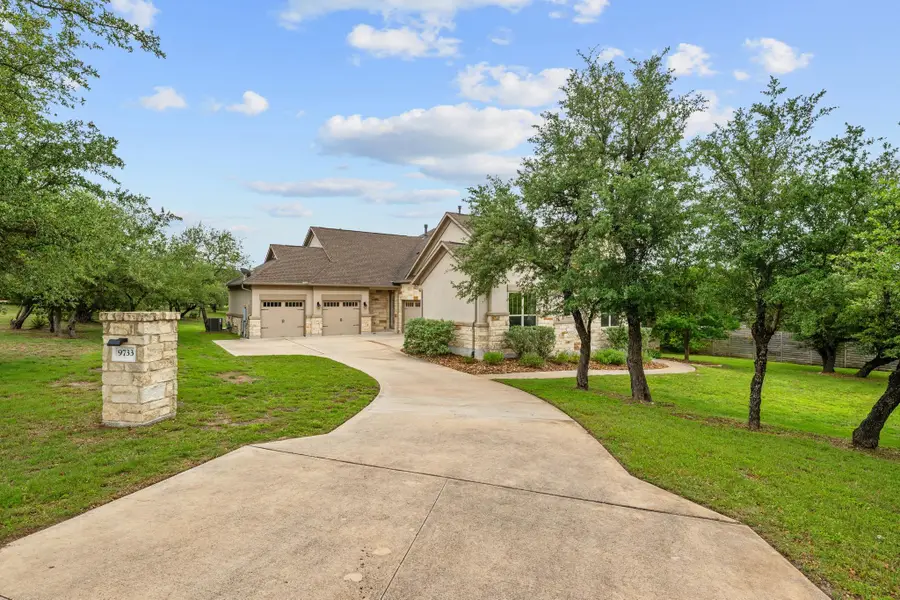 9733 Avion Cv, Dripping Springs, TX 78620 - #2
