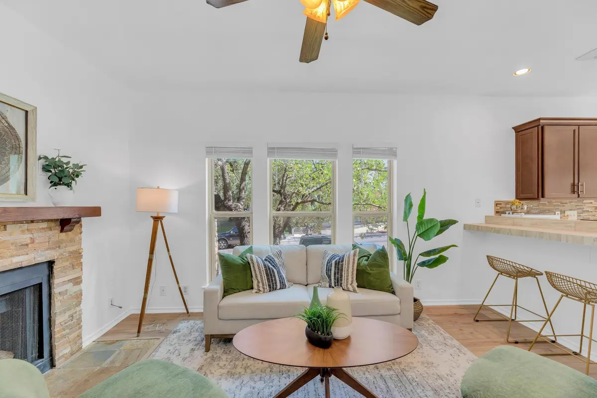2414 Longview St #101, Austin, TX 78705 - #1