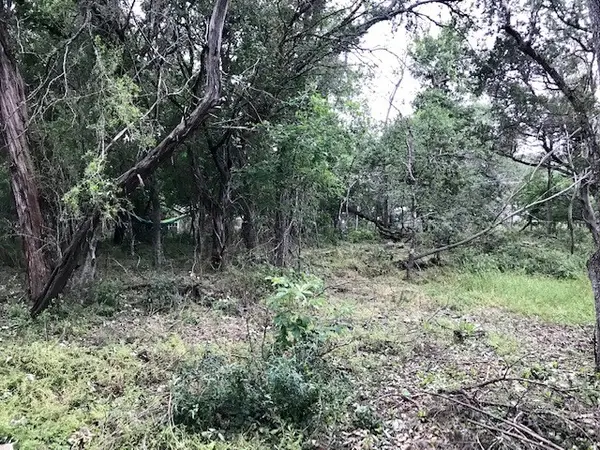 211 Ridgewood Dr, San Marcos, TX 78666