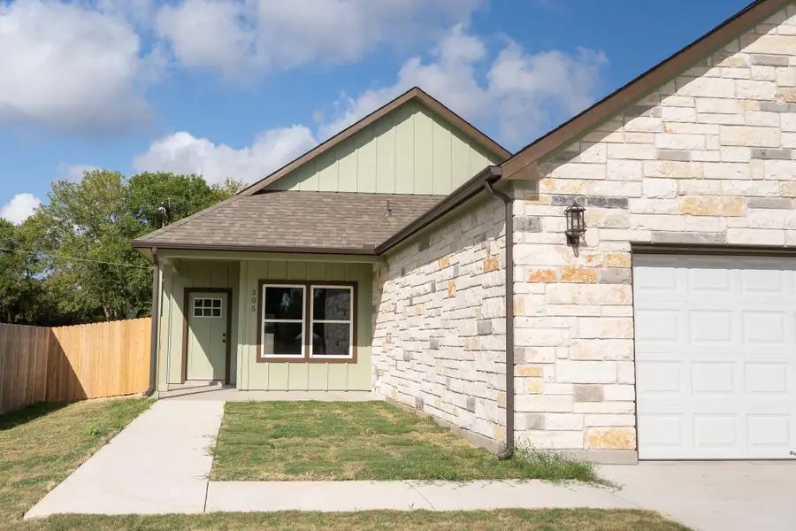 305 String Prairie Way, Smithville, TX 78957 - Image #2