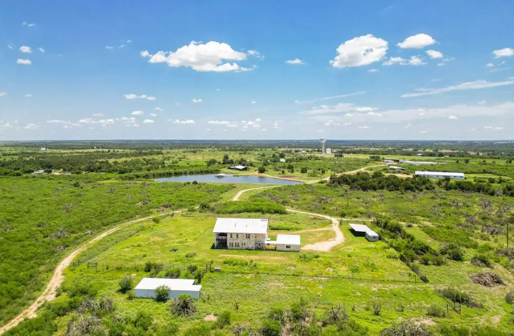 650 County Road 468, Elgin, TX 78621 - #1