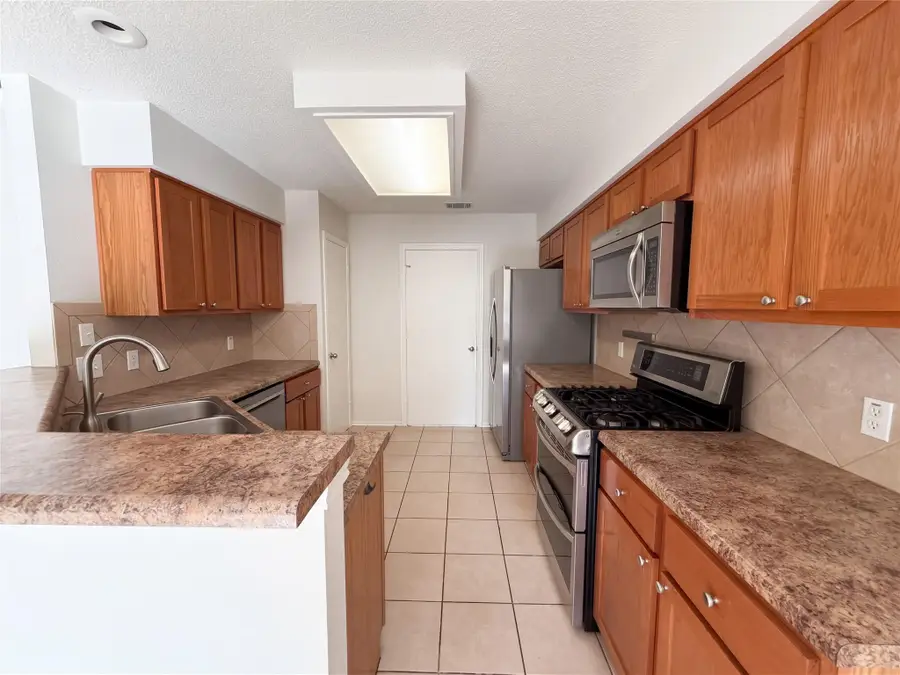 13020 Moorcroft Ln, Austin, TX 78729 - #2