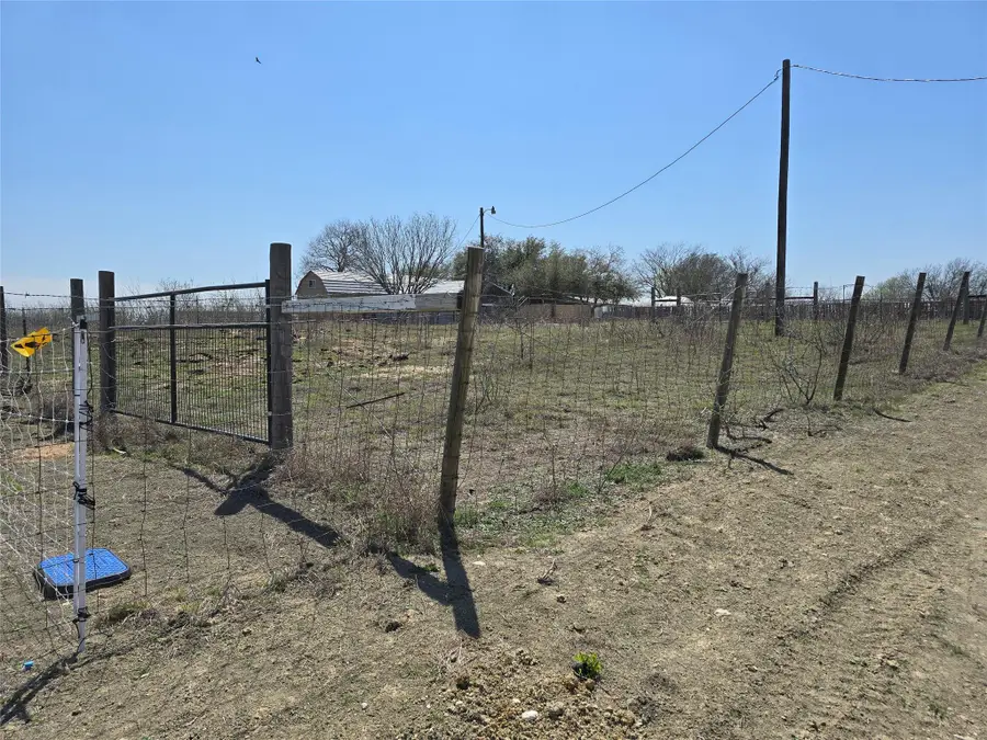 414 3g Ranch Rd, Kyle, TX 78640 - Image #3