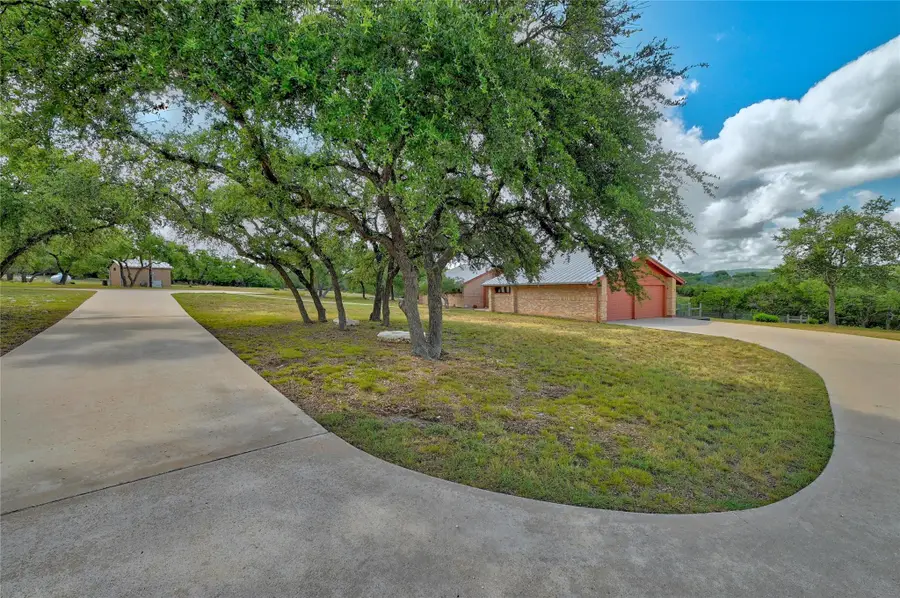 300 Sycamore Valley Rd, Dripping Springs, TX 78620 - #3