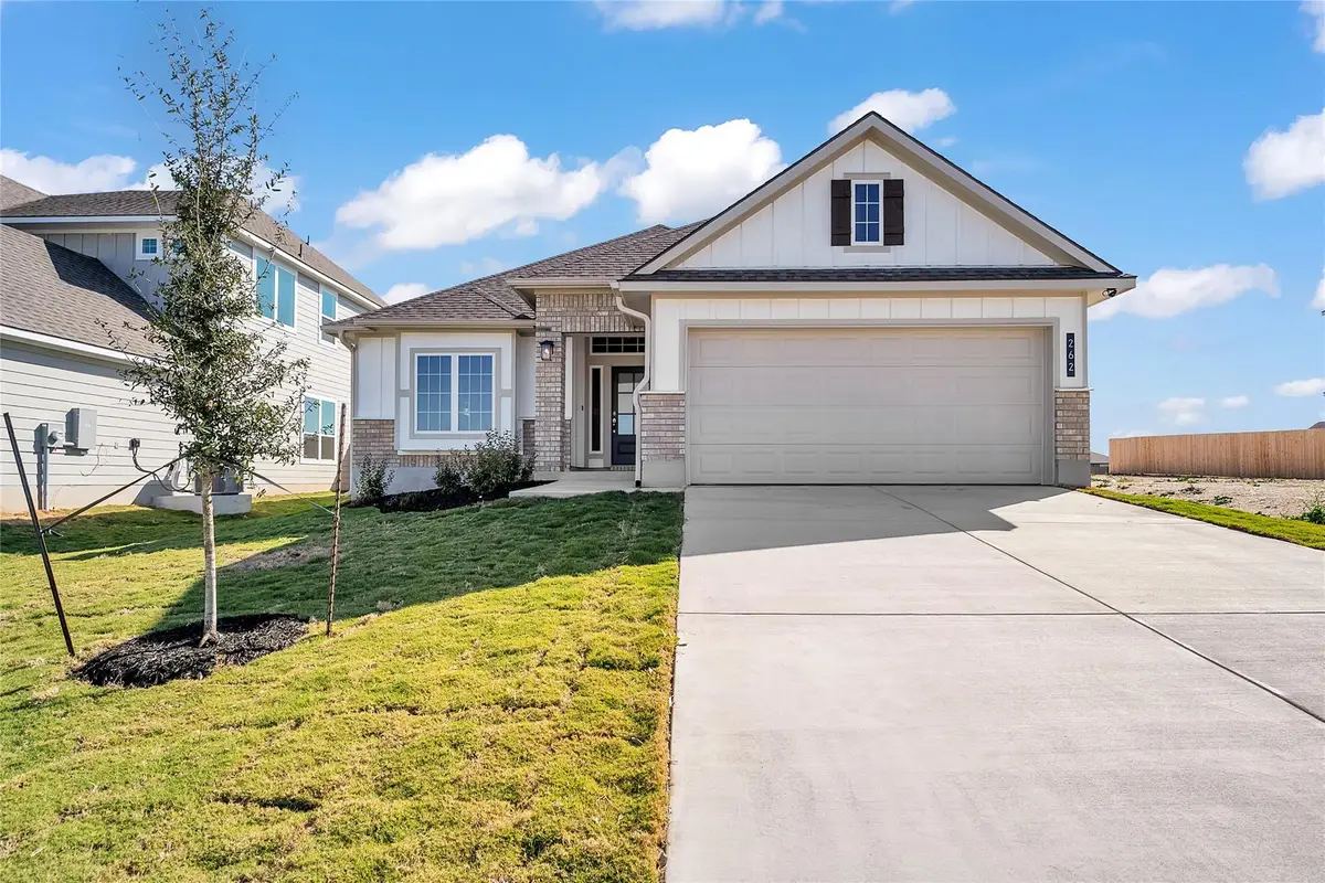 262 Boatright Blvd, Jarrell, TX 76537 - Image #1