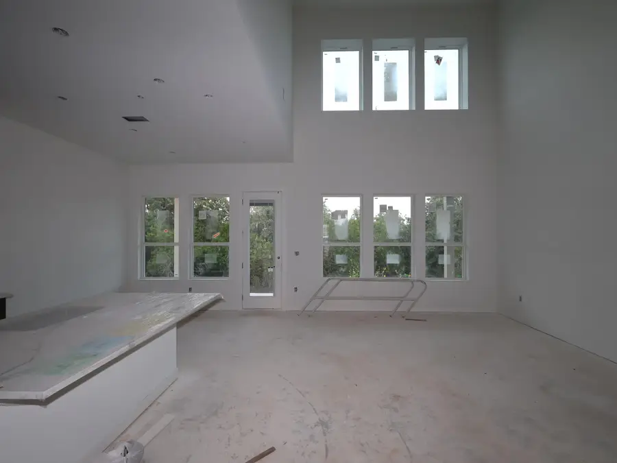 4016 Fulton Dr, Leander, TX 78641 - #2