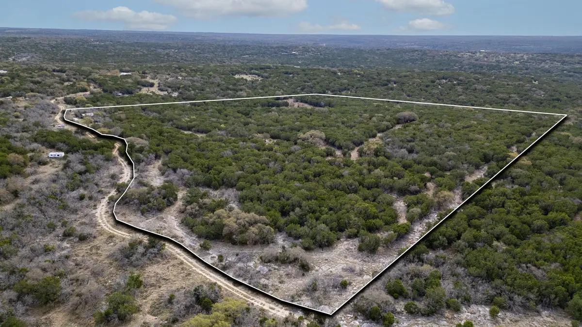 2005 Park Rd, Lampasas, TX 76550 - #1