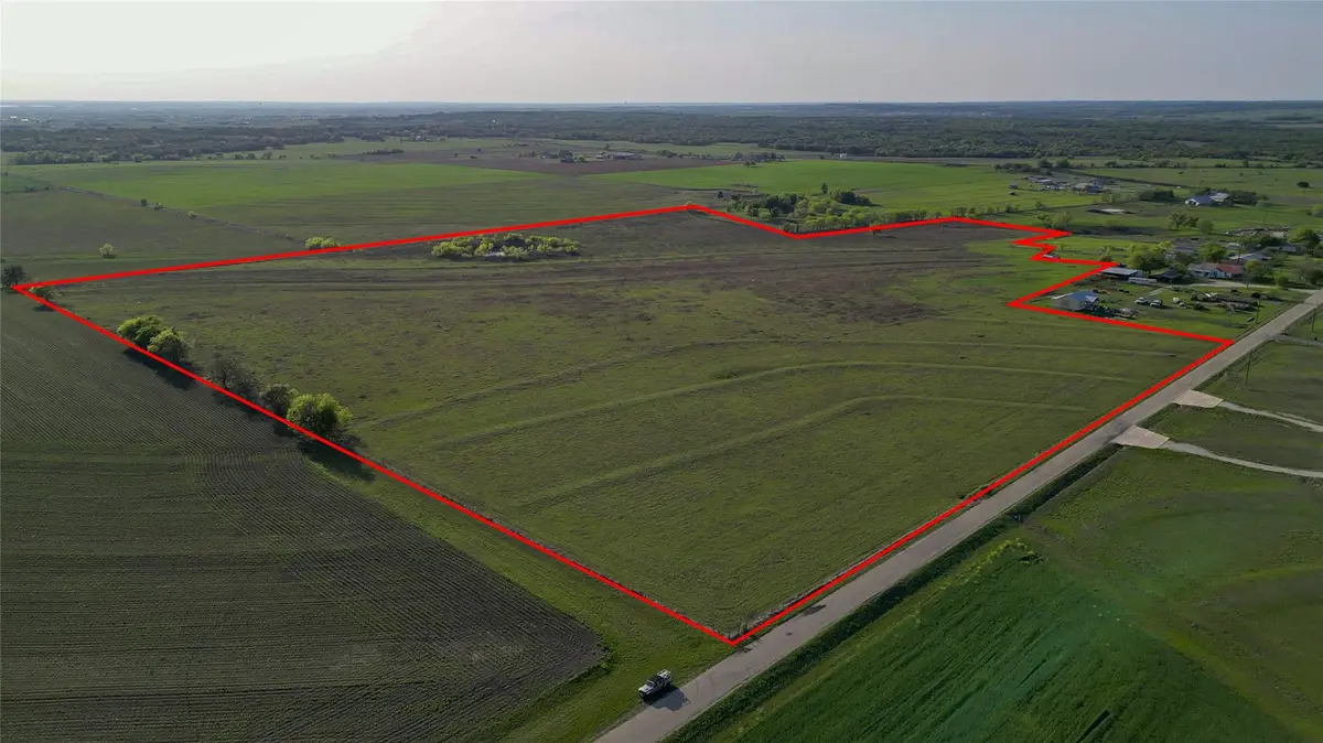 601 County Road 161, Granger, TX 76530 - Image #1