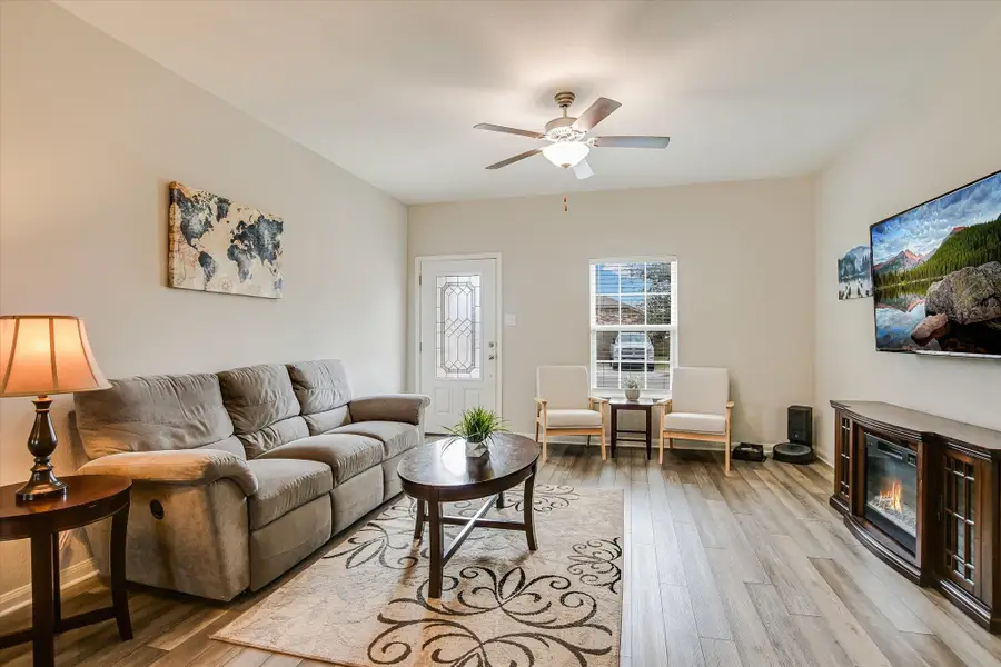 126 Star Spangled Dr, Liberty Hill, TX 78642 - #2