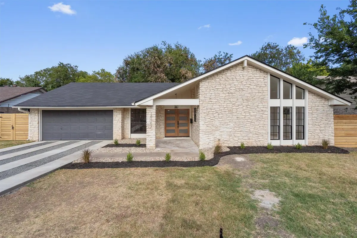 10107 Oak Hollow Dr, Austin, TX 78758 - Image #1
