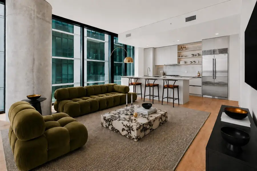 610 Davis St #1805, Austin, TX 78701 - #2