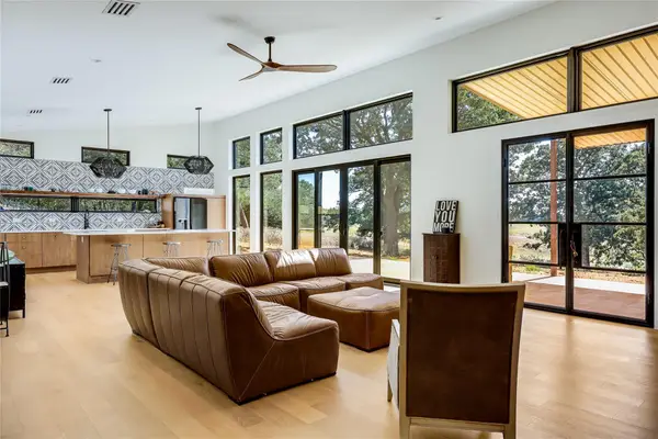 2181 County Road 481, Thrall, TX 76578