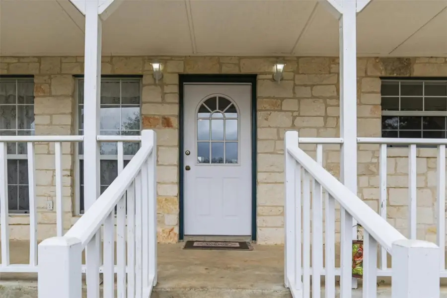 309 Oakwood Loop, San Marcos, TX 78666 - #2