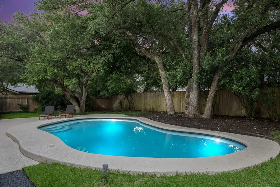 8805 Point West Dr, Austin, TX 78759 - #3