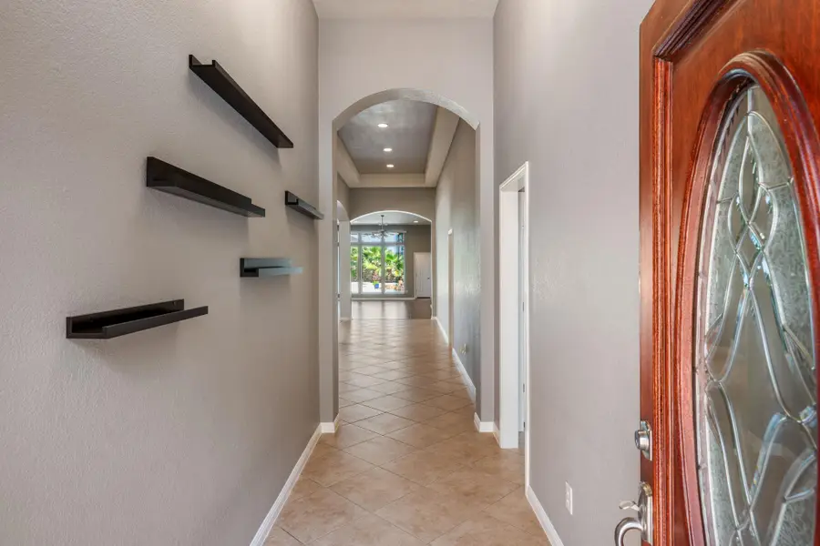 544 Wiltshire Dr, Hutto, TX 78634 - Image #3