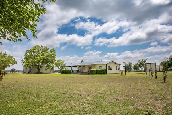 2603 Mcnelly Ln, Burton, TX 77835