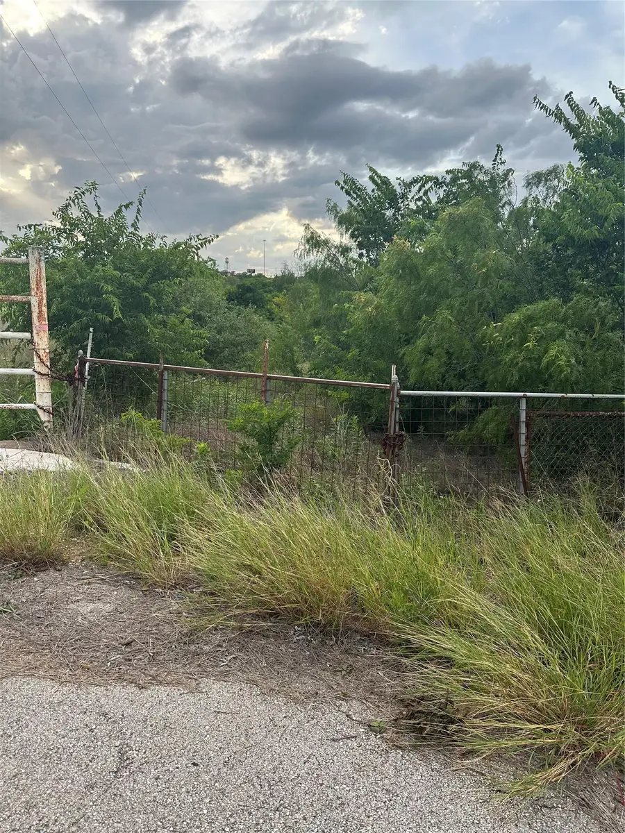 3 Lehman Rd, Kyle, TX 78640 - #2