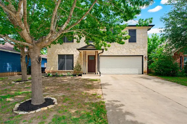 318 Liberty St, Hutto, TX 78634