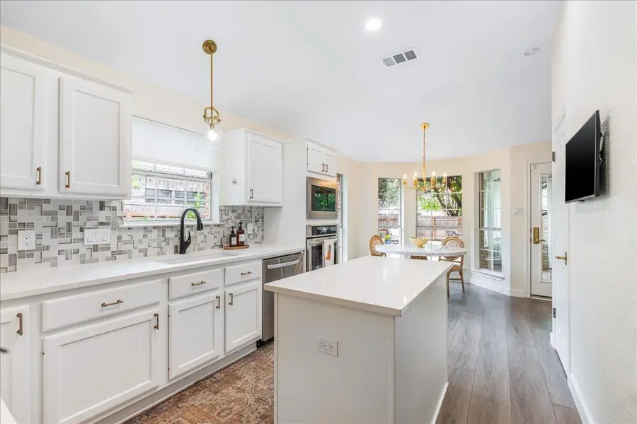 3616 Rocky Ford Dr, Austin, TX 78749 - #3