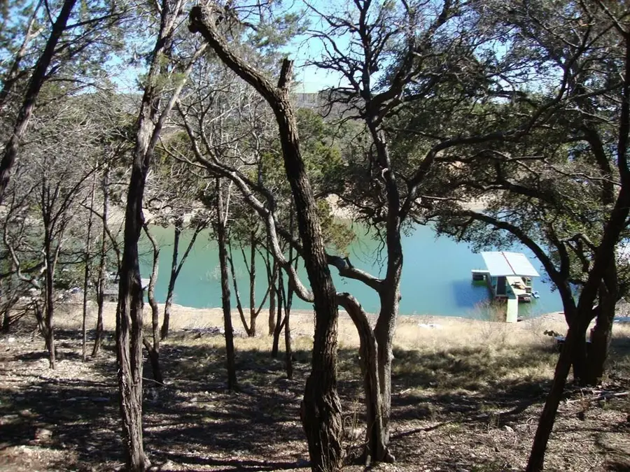 3705 1/2 N Peninsular Dr, Marble Falls, TX 78654 - #2