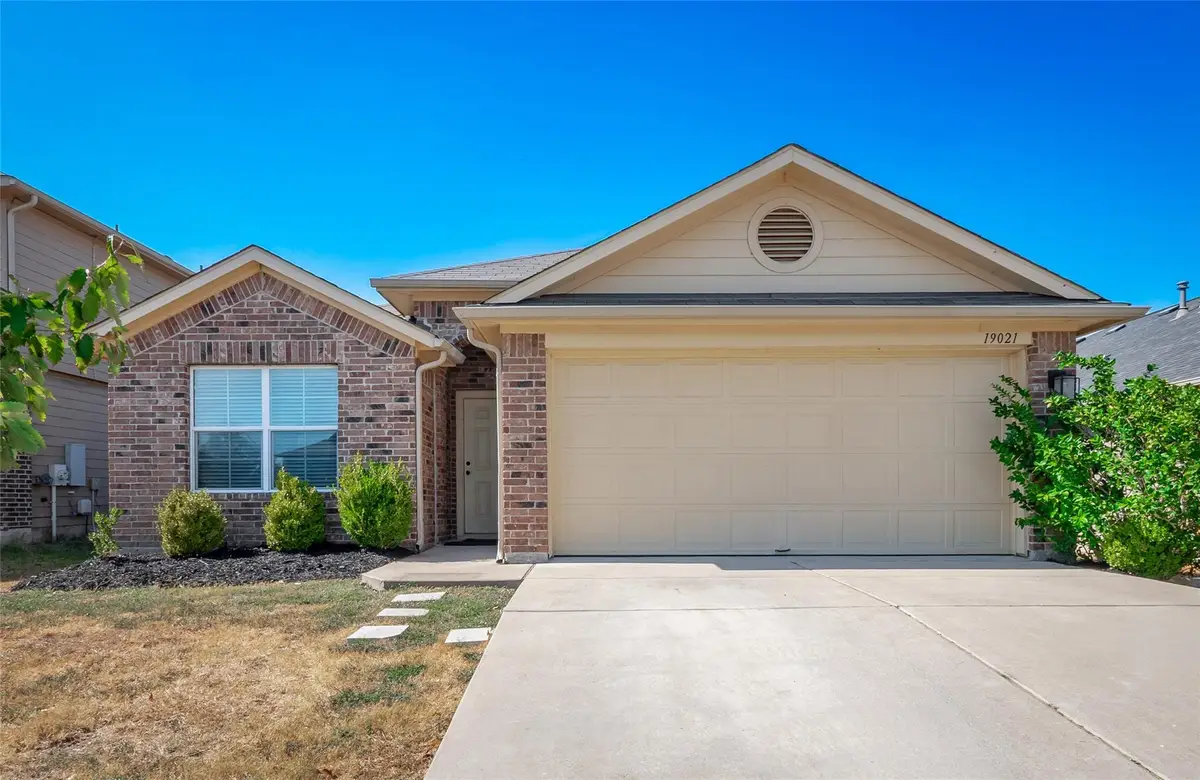19021 Great Falls Dr, Manor, TX 78653 - Image #1