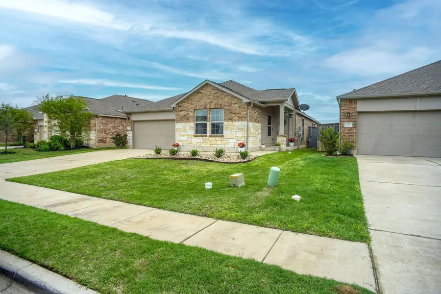 121 George Kimble Cv, Bastrop, TX 78602 - Image #2