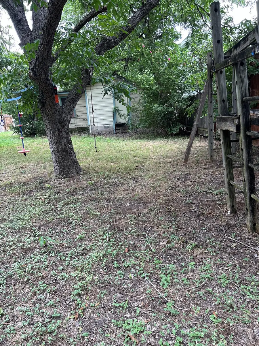 1400 Vargas Rd, Austin, TX 78741 - #2