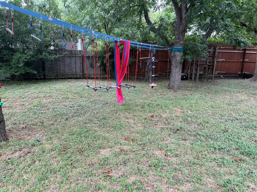 1400 Vargas Rd, Austin, TX 78741 - #3