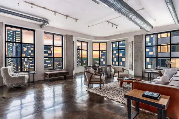 311 W 5th St #1005, Austin, TX 78701