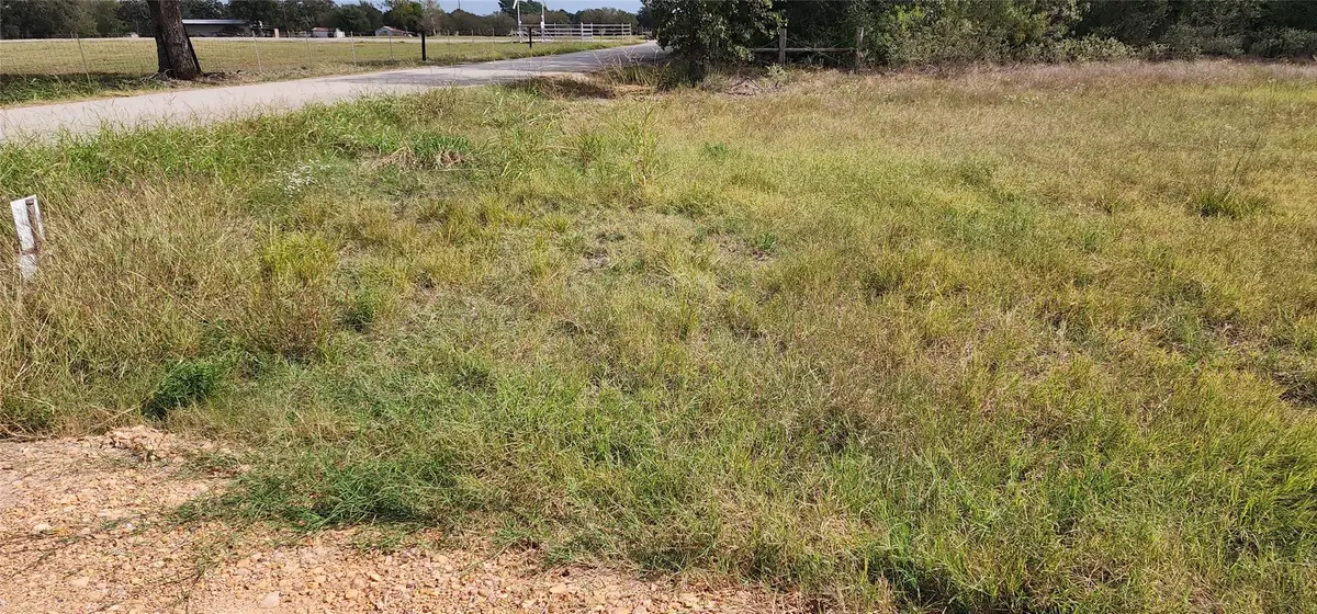 143 Nink Rd, Smithville, TX 78957 - #1