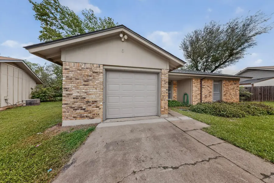 2404 Aldford Dr, Austin, TX 78745 - #3
