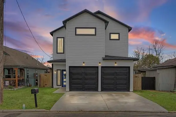 1006 4th St, Lockhart, TX 78644 - #1