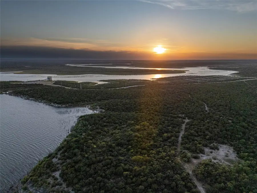 1281 Pr 3740, Voss, TX 76888 - Image #2