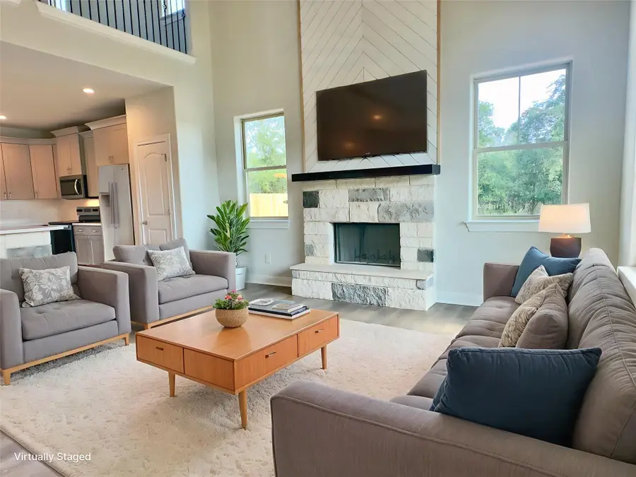 142 E Pauwela Ln, Bastrop, TX 78602 - Image #2