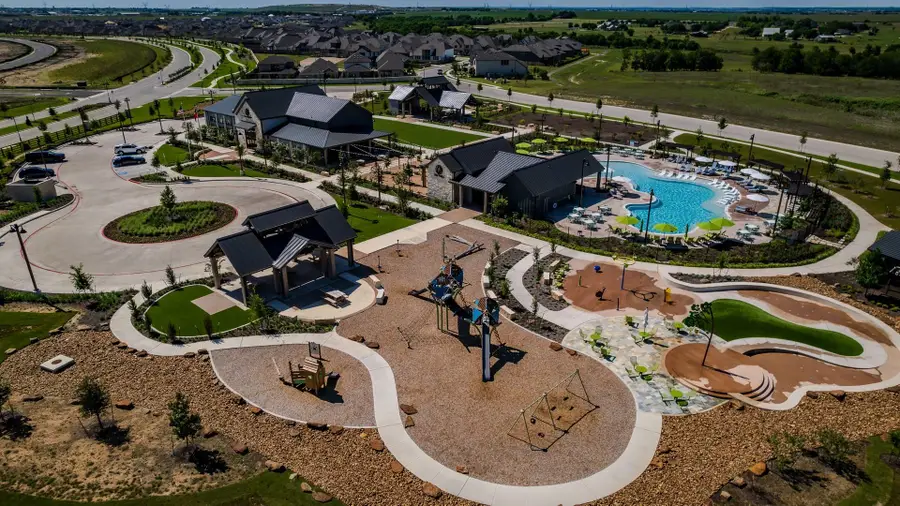 212 Bloomington Loop, Hutto, TX 78634 - #3